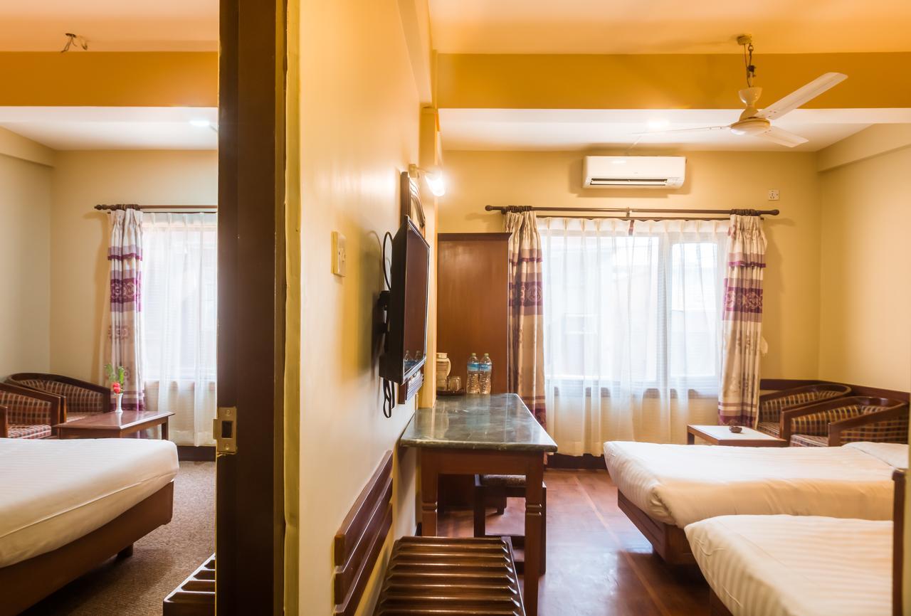 Little Nepal Inn Katmandou Extérieur photo