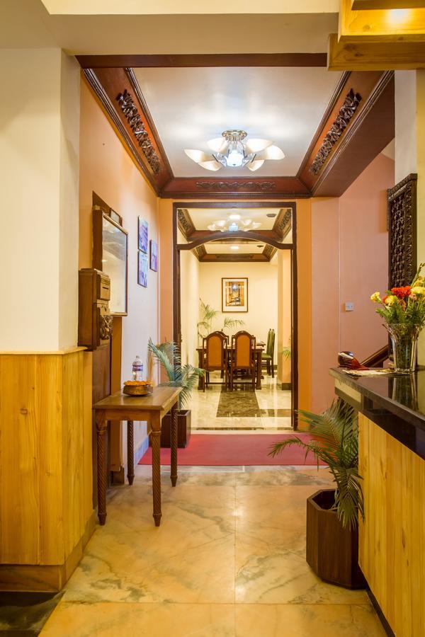 Little Nepal Inn Katmandou Extérieur photo