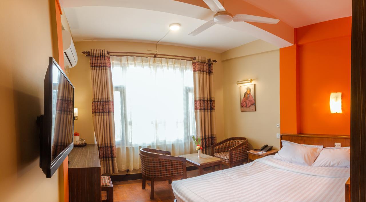 Little Nepal Inn Katmandou Extérieur photo